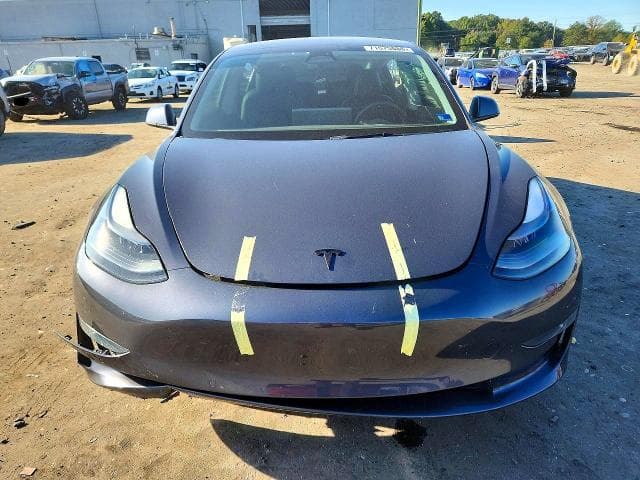 2022 TESLA MODEL 3 5