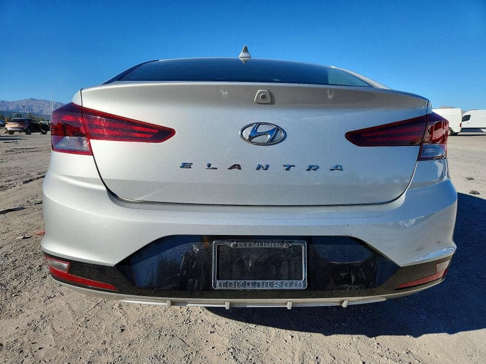 2019 HYUNDAI ELANTRA SEL 6