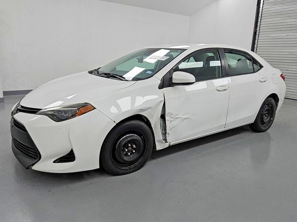 2018 TOYOTA COROLLA LE - 1