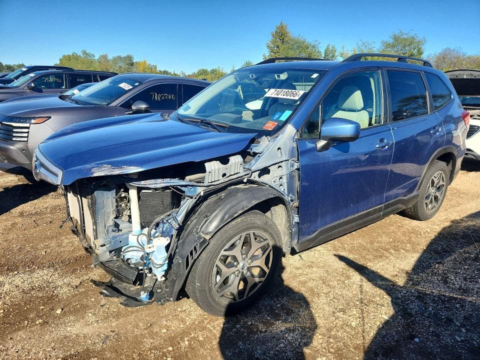 2019 SUBARU FORESTER PREMIUM - 1
