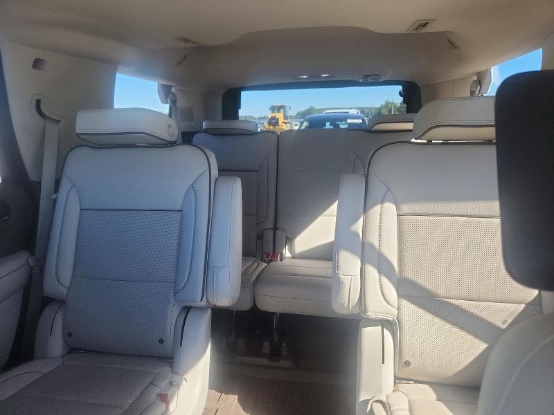 2021 GMC YUKON DENALI 10