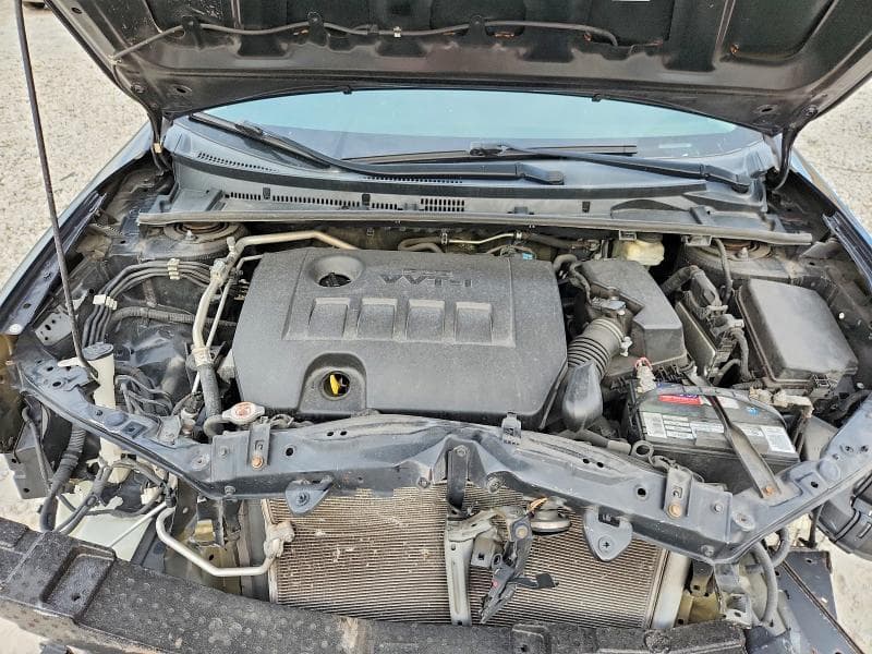 2018 TOYOTA COROLLA LE 11