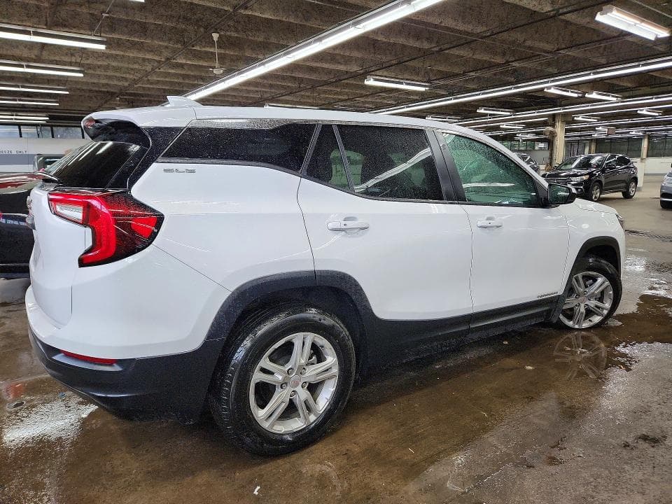 2024 GMC TERRAIN SLE 3