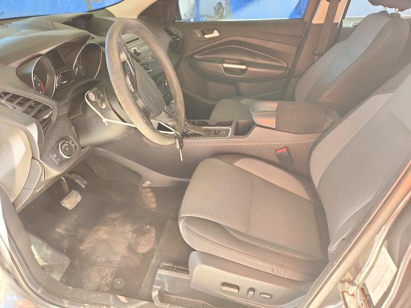 2017 FORD ESCAPE SE 7