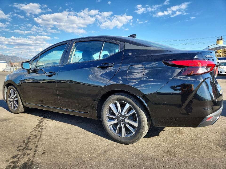 2021 NISSAN VERSA SV 2