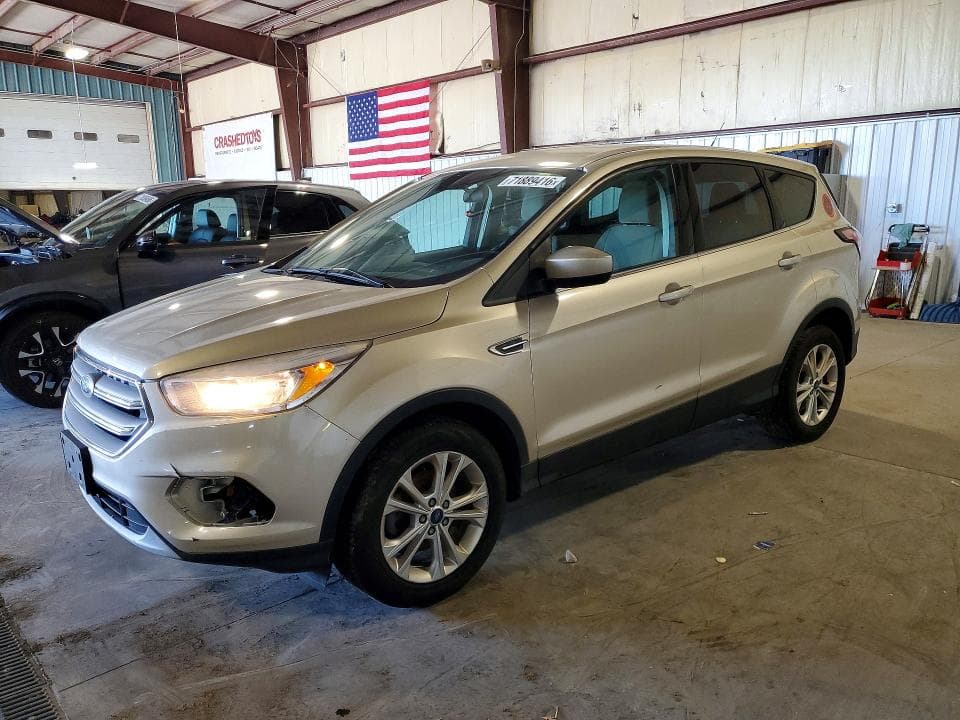 2017 FORD ESCAPE SE - 1