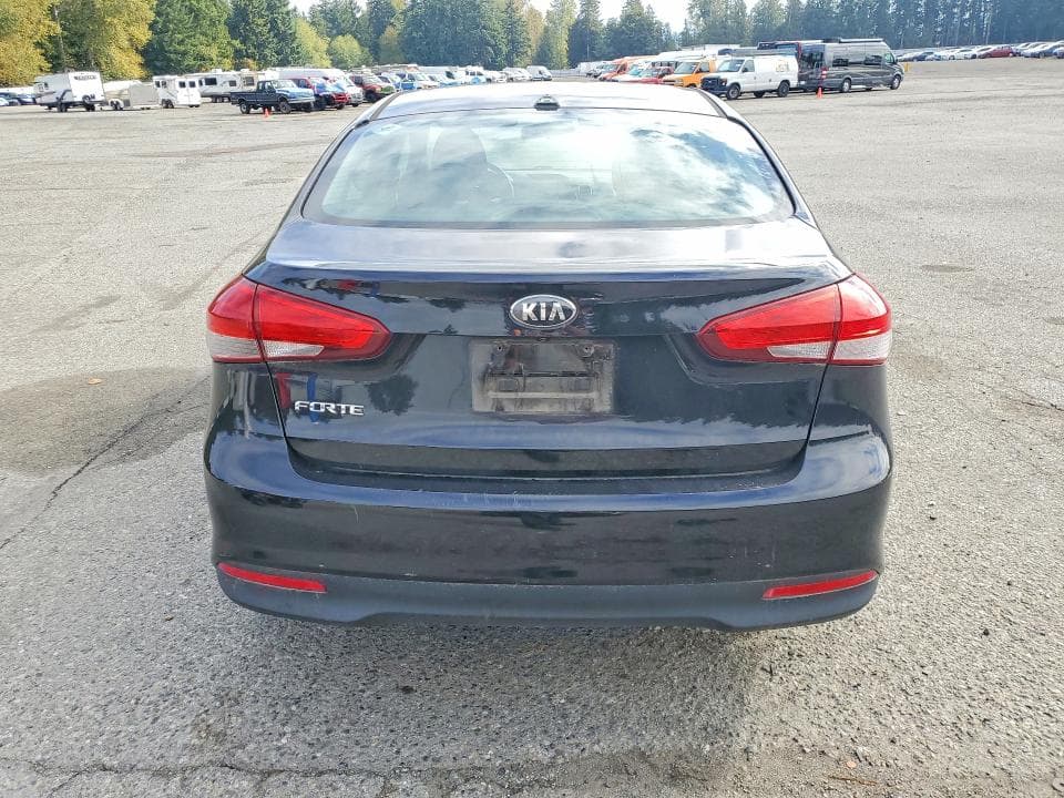 2018 KIA FORTE LX 6
