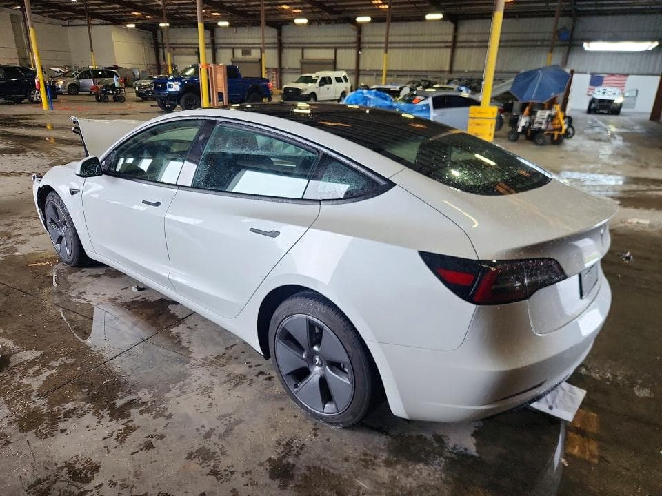2022 TESLA MODEL 3 2