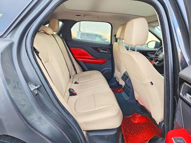 2018 JAGUAR F-PACE PREMIUM 11