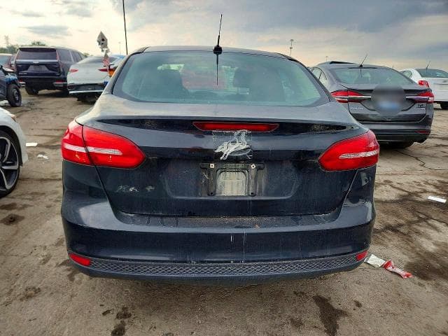 2018 FORD FOCUS SE 6
