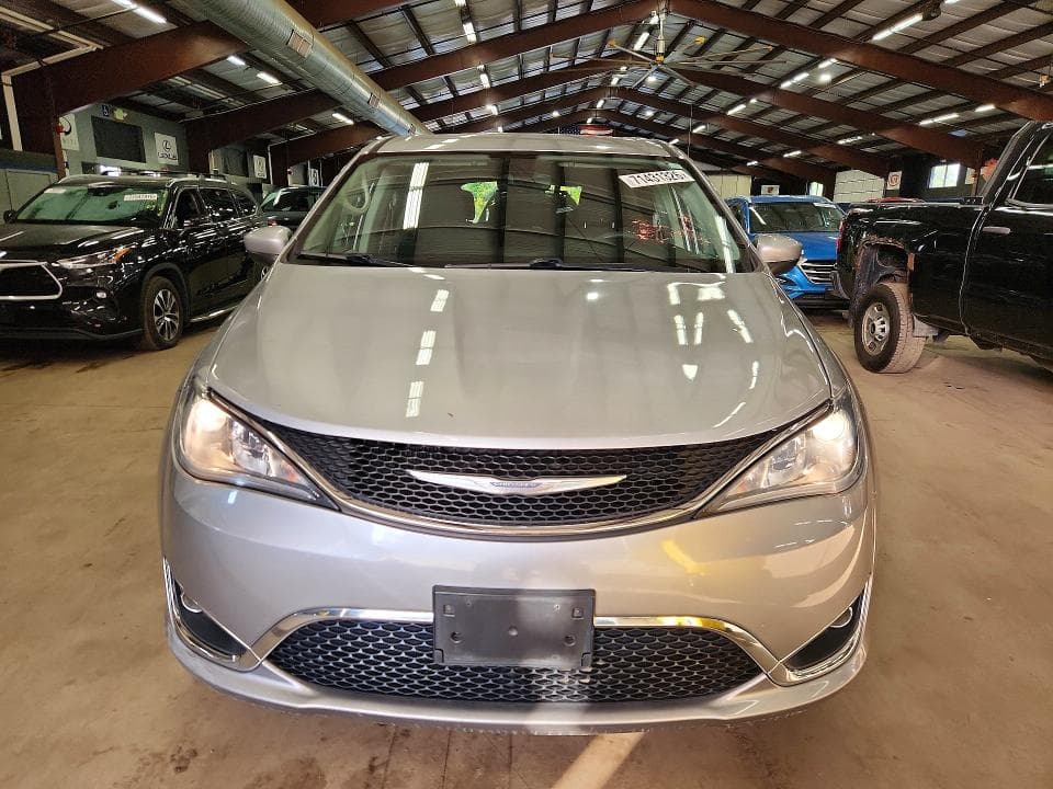 2017 CHRYSLER PACIFICA TOURING L 5