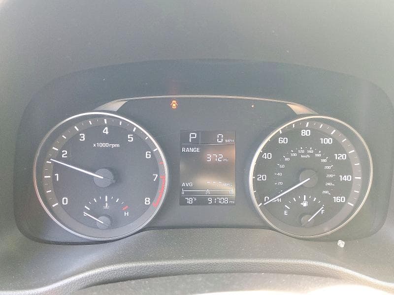 2017 HYUNDAI ELANTRA SE 9