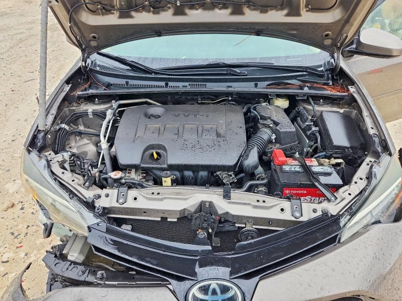 2018 TOYOTA COROLLA LE 11