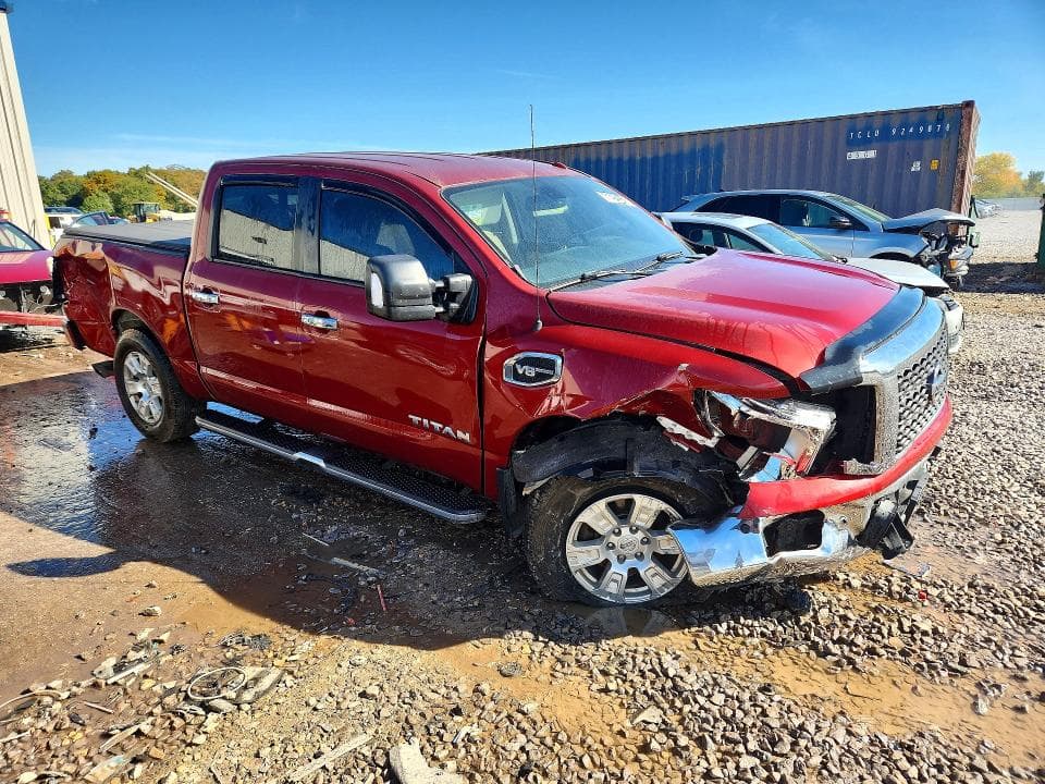 2017 NISSAN TITAN SV 4