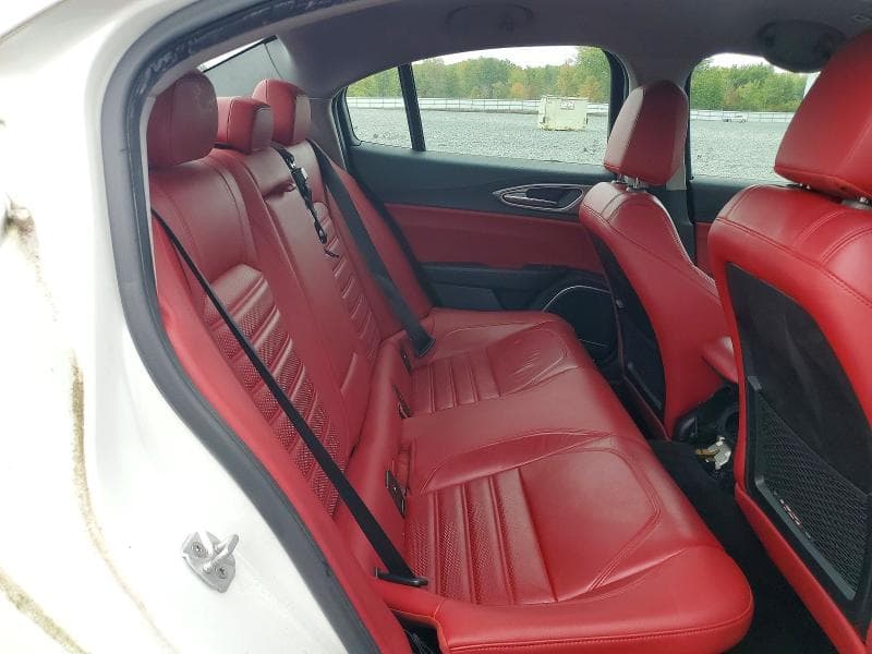 2018 ALFA ROMEO GIULIA TI 10