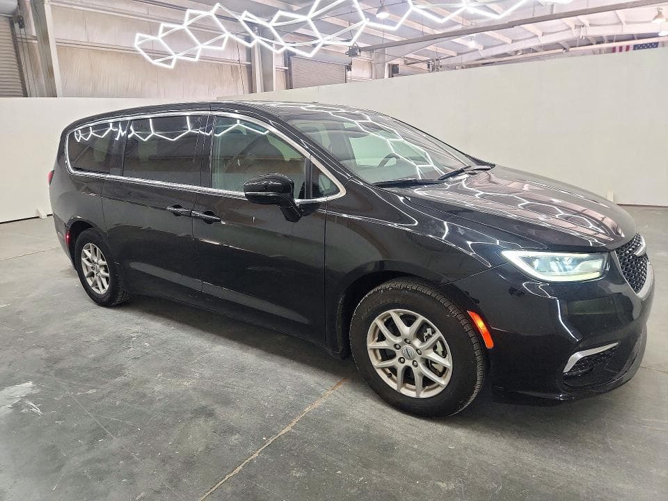 2025 CHRYSLER PACIFICA SELECT 4