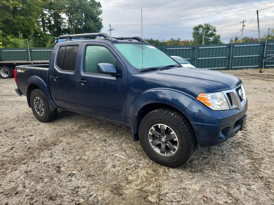 2021 NISSAN FRONTIER S 4
