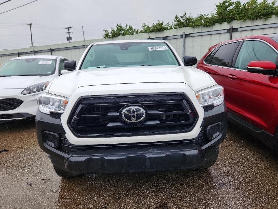 2022 TOYOTA TACOMA SR 5