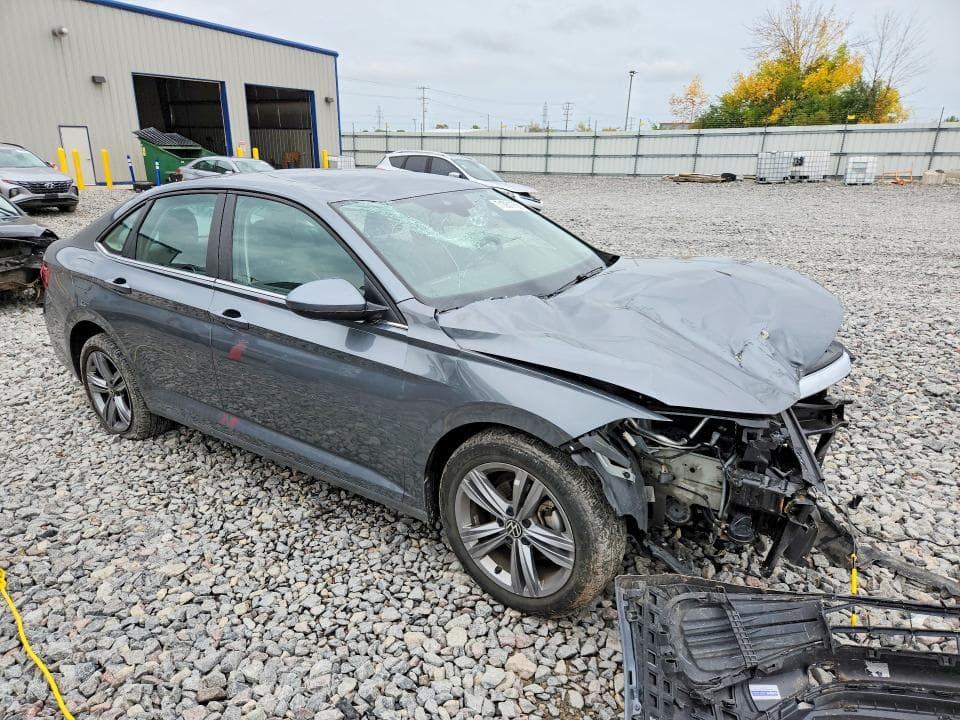 2024 VOLKSWAGEN JETTA SE 4
