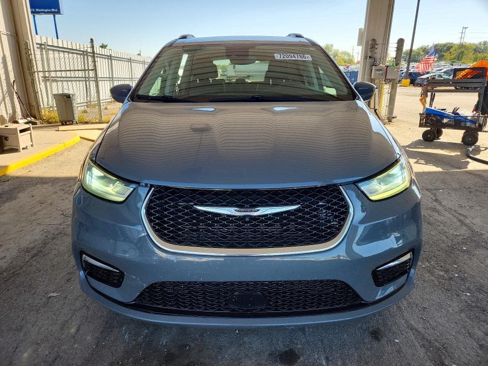 2021 CHRYSLER PACIFICA TOURING L 5