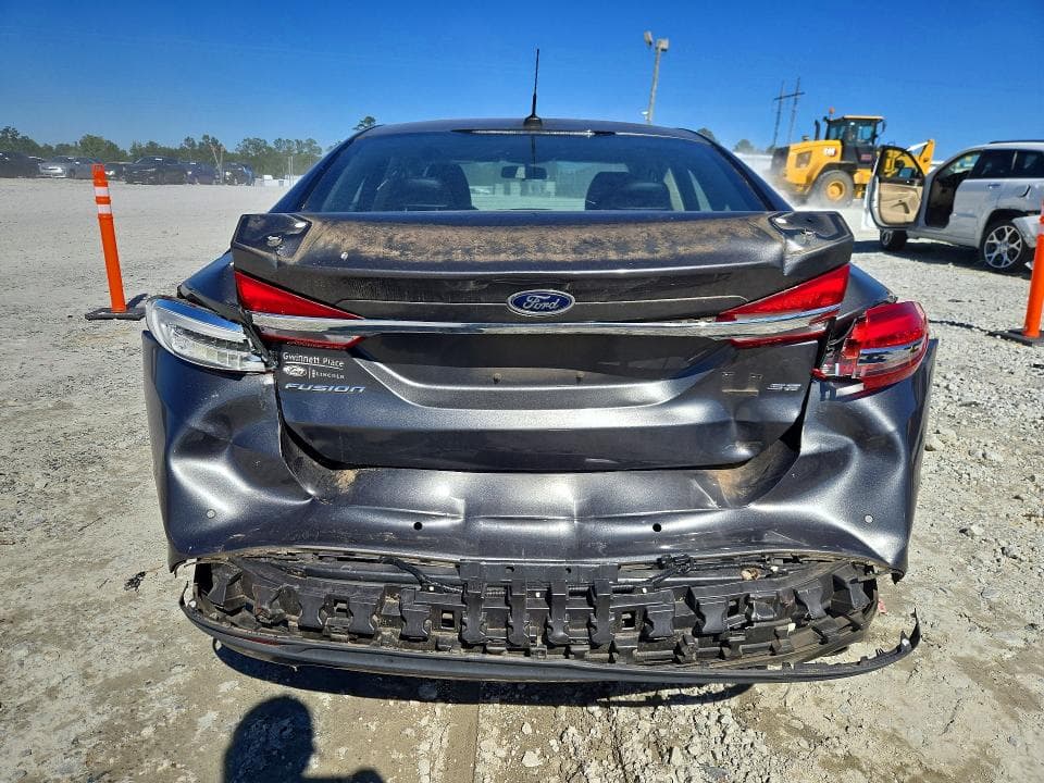 2018 FORD FUSION SE 6