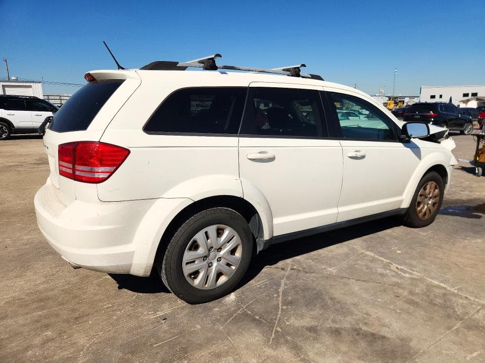 2017 DODGE JOURNEY SE 3