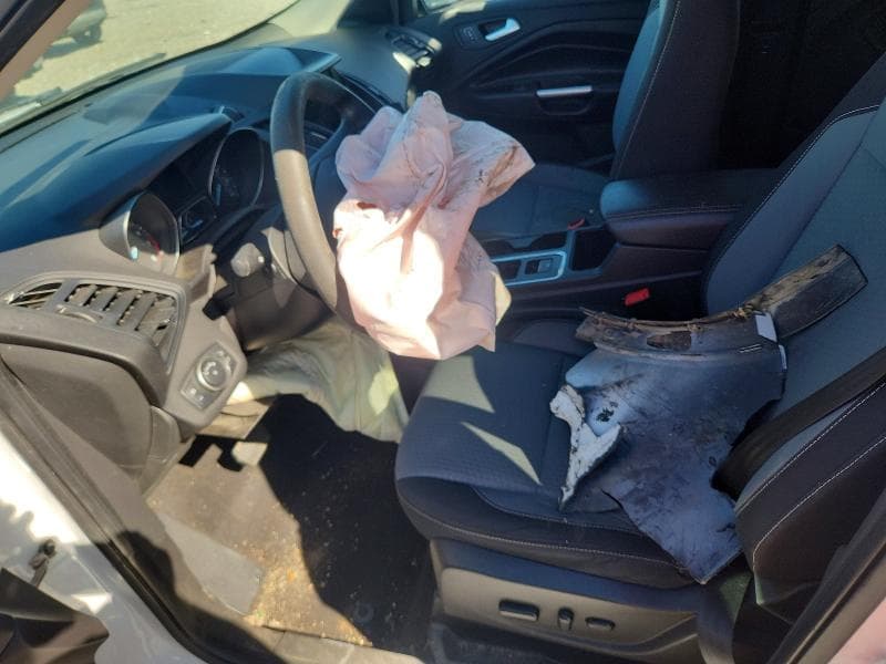 2019 FORD ESCAPE SE 7