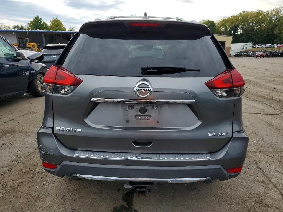 2017 NISSAN ROGUE SL 6