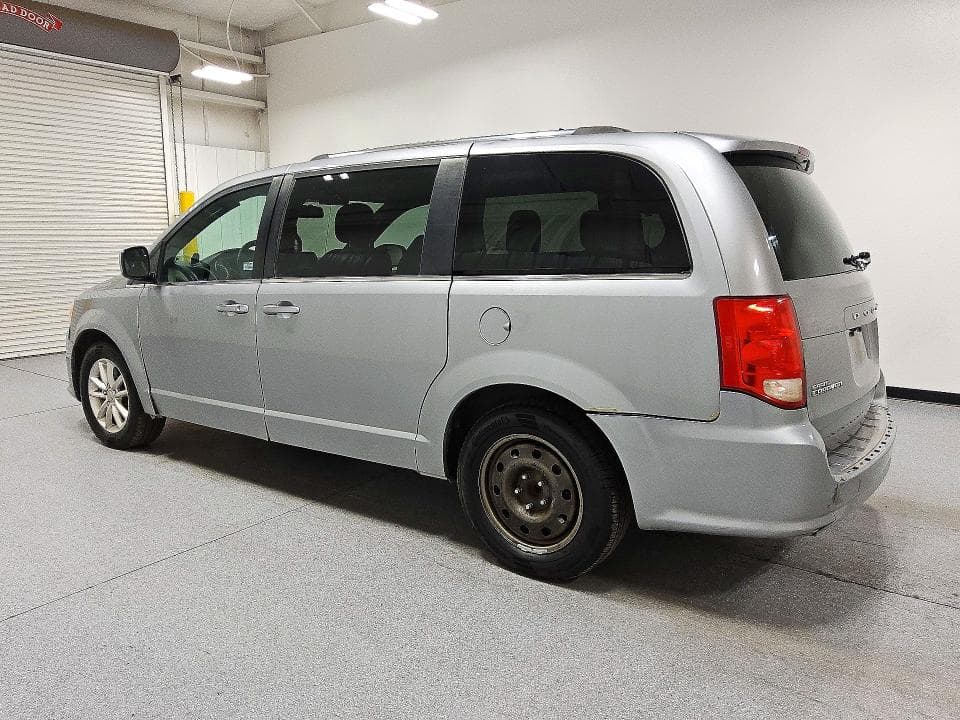 2018 DODGE GRAND CARAVAN SXT 2