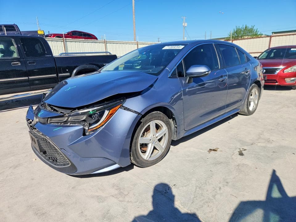 2020 TOYOTA COROLLA XLE - 1