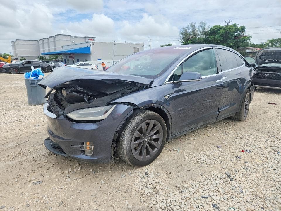 2018 TESLA MODEL X - 1