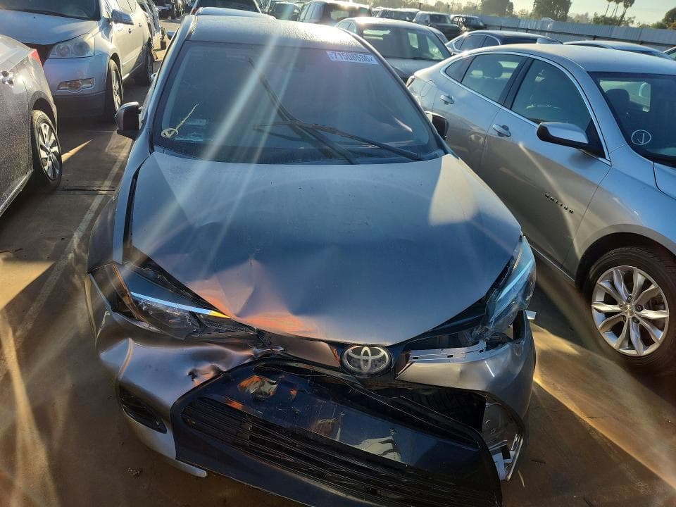 2017 TOYOTA COROLLA LE 5