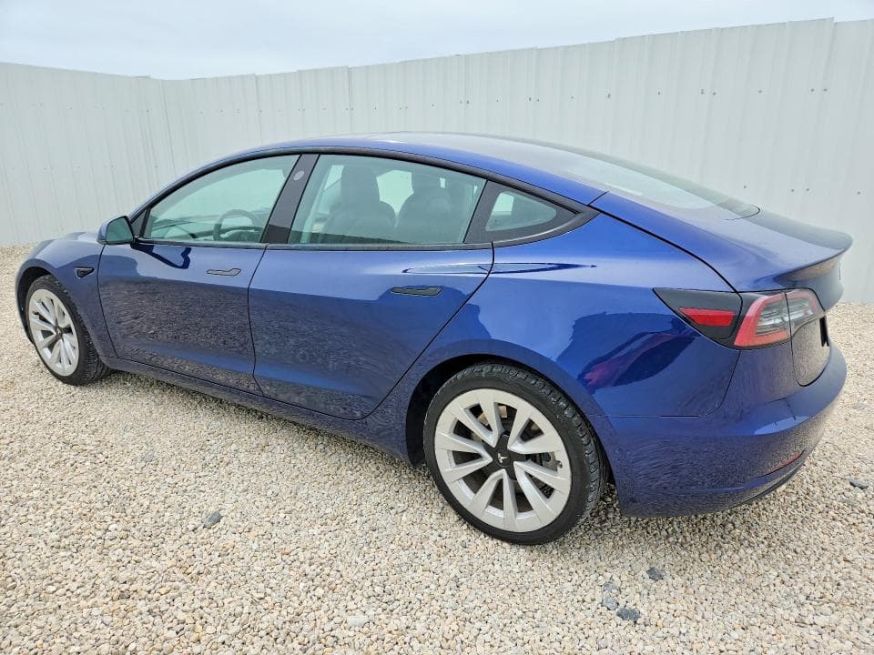 2022 TESLA MODEL 3 2