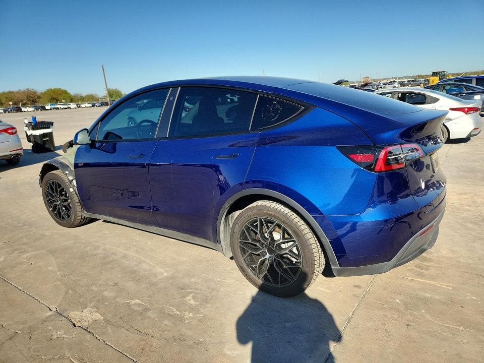 2023 TESLA MODEL Y 2