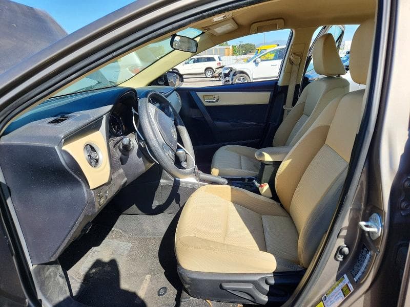 2017 TOYOTA COROLLA LE 7