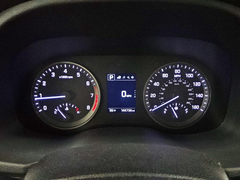 2017 HYUNDAI TUCSON SE 9