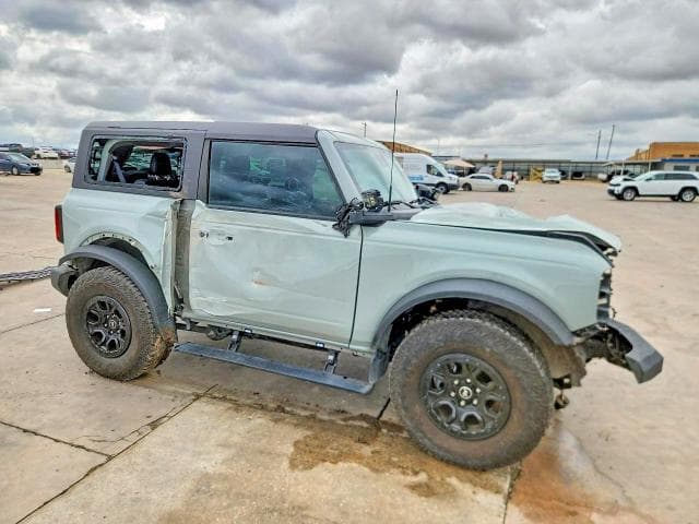 2023 FORD BRONCO BASE 4