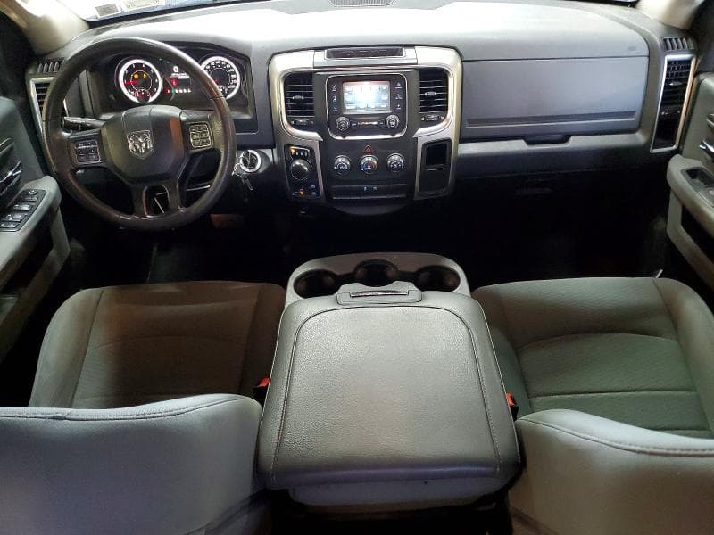 2019 RAM 1500 CLASSIC SLT 8
