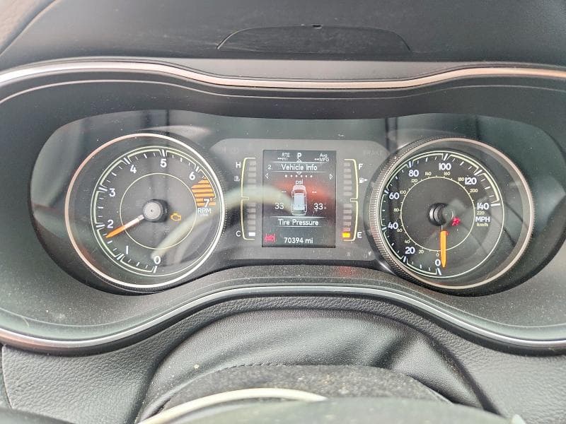 2020 JEEP CHEROKEE LATITUDE PLUS 9