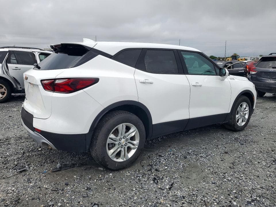 2021 CHEVROLET BLAZER 2LT 3