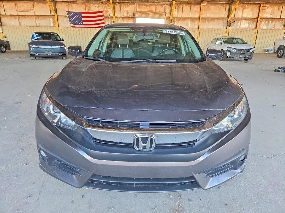 2018 HONDA CIVIC EX 5