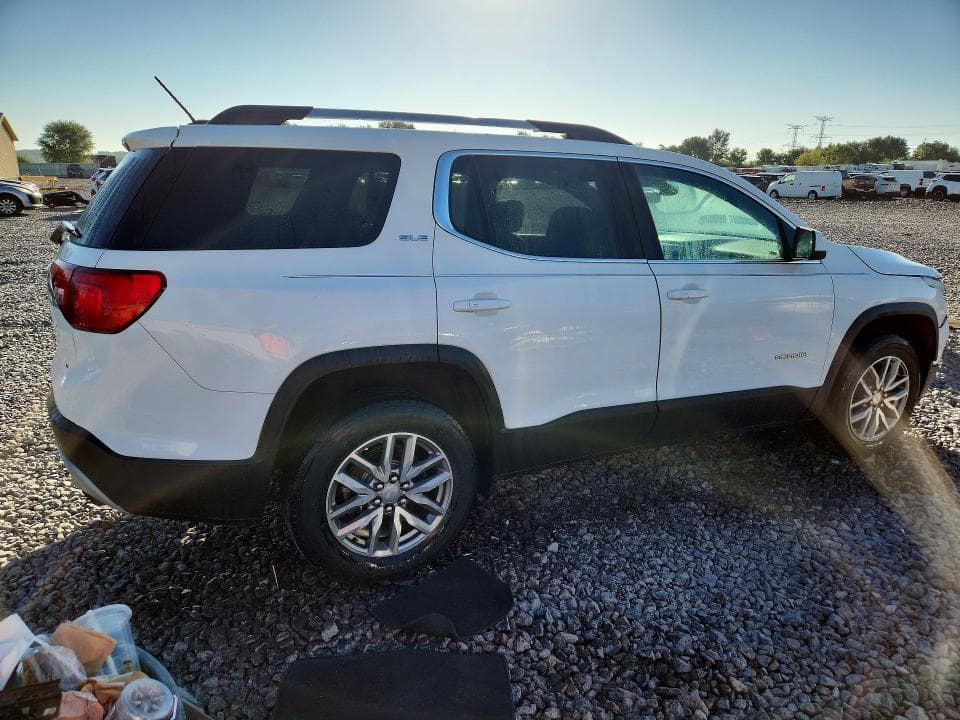2018 GMC ACADIA SLE 3