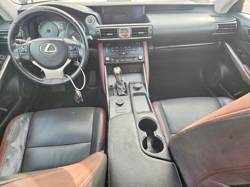 2018 LEXUS IS 300 8