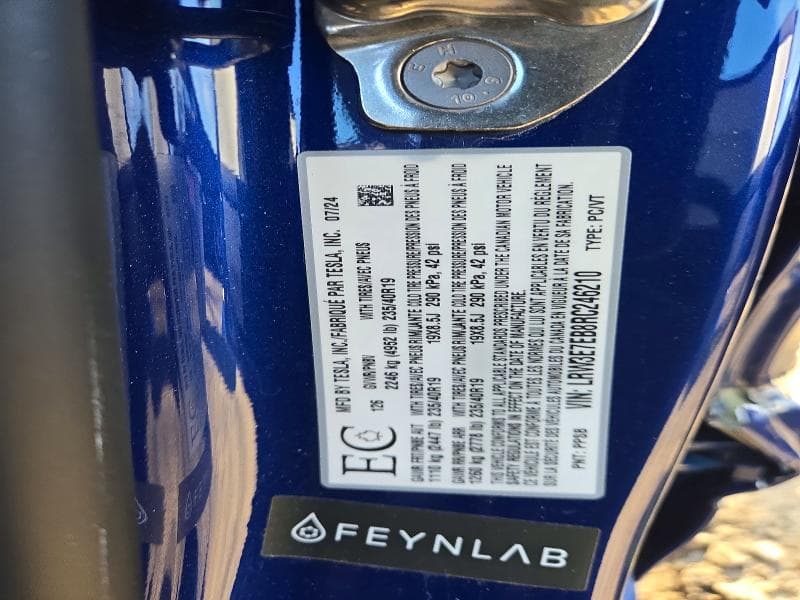 2024 TESLA MODEL 3 12