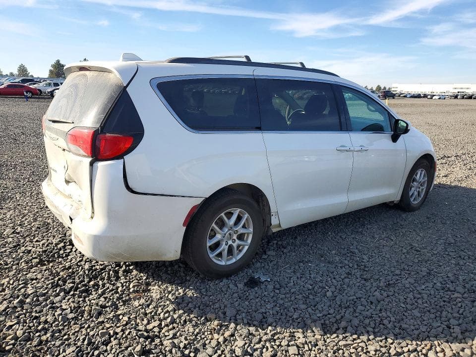 2020 CHRYSLER VOYAGER LXI 3