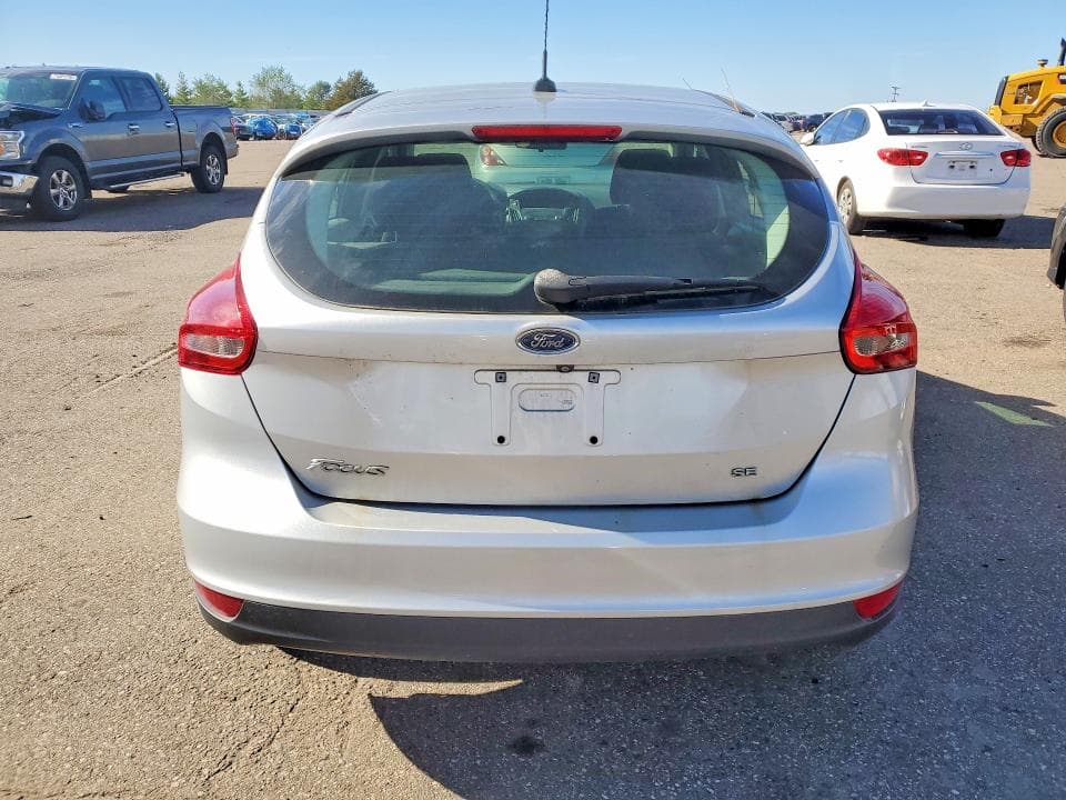 2018 FORD FOCUS SE 6