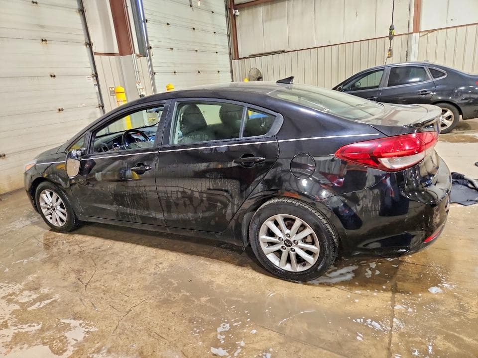 2017 KIA FORTE S 2