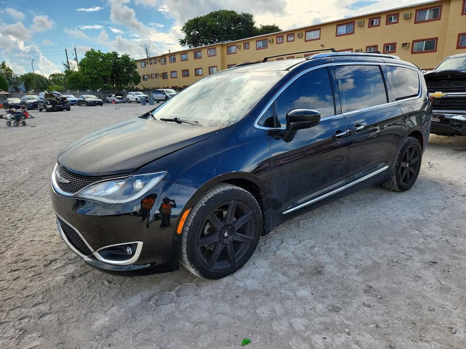 2017 CHRYSLER PACIFICA TOURING L PLUS - 1