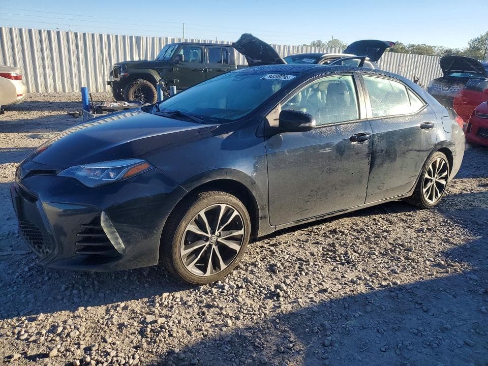 2019 TOYOTA COROLLA SE - 1
