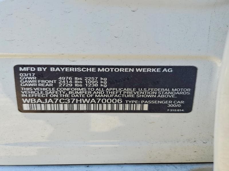 2017 BMW 530 XI 12